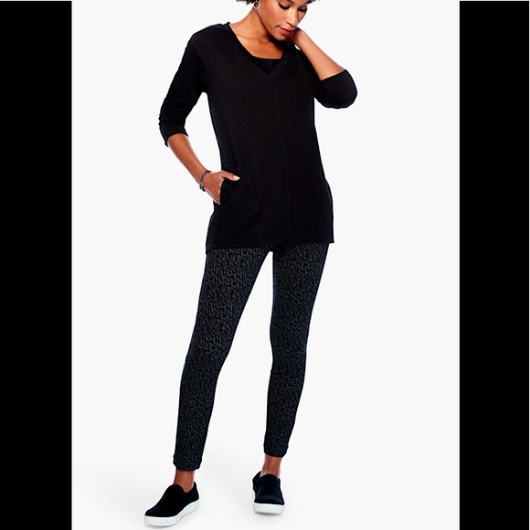 NWOT St John’s Bay womens animal print jeggings‎ leggings - Picture 4 of 15